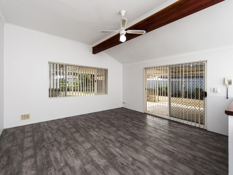 4 Tacoma Loop, Dudley Park WA 6210