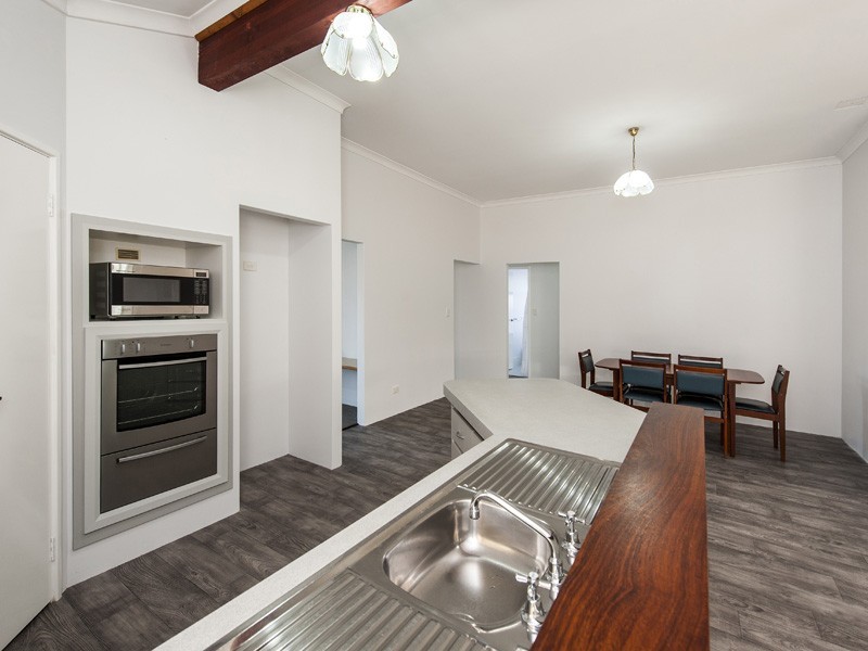 4 Tacoma Loop, Dudley Park WA 6210