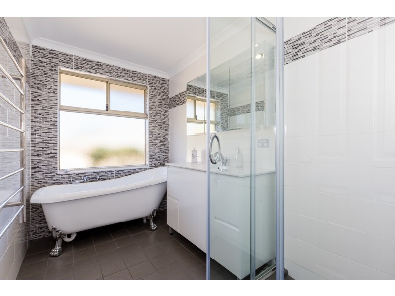 11 Inneston Place, Dawesville WA 6211