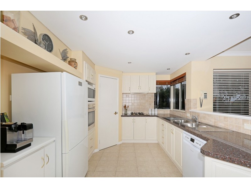 44 Beachview Court, Wannanup WA 6210