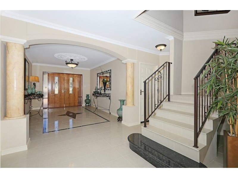 42 Brindabella Crescent, Halls Head WA 6210