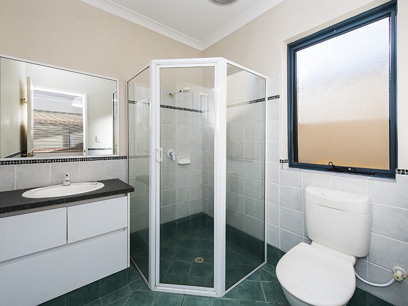 4/71 Tuckey Street, Mandurah WA 6210