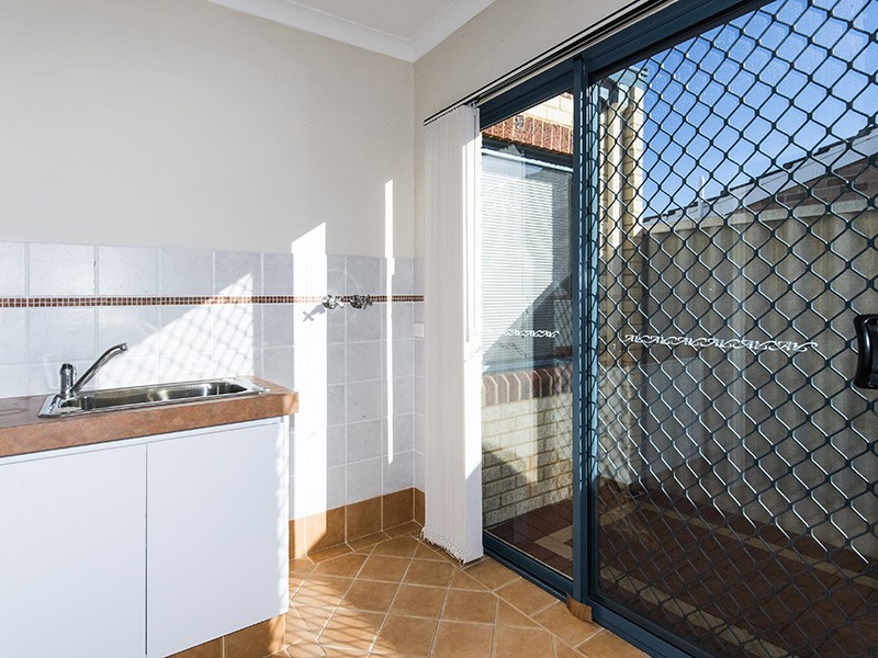 4/71 Tuckey Street, Mandurah WA 6210