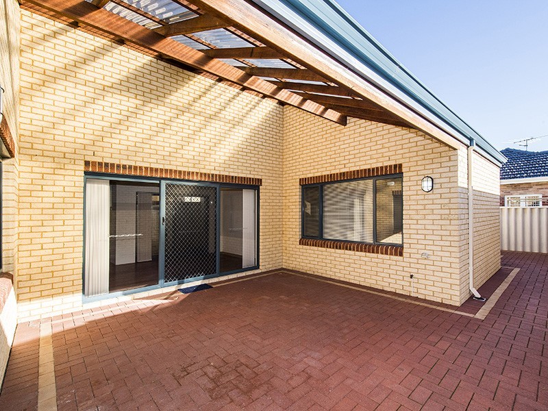 4/71 Tuckey Street, Mandurah WA 6210