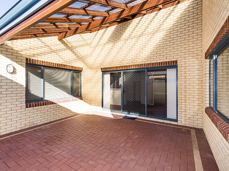 4/71 Tuckey Street, Mandurah WA 6210