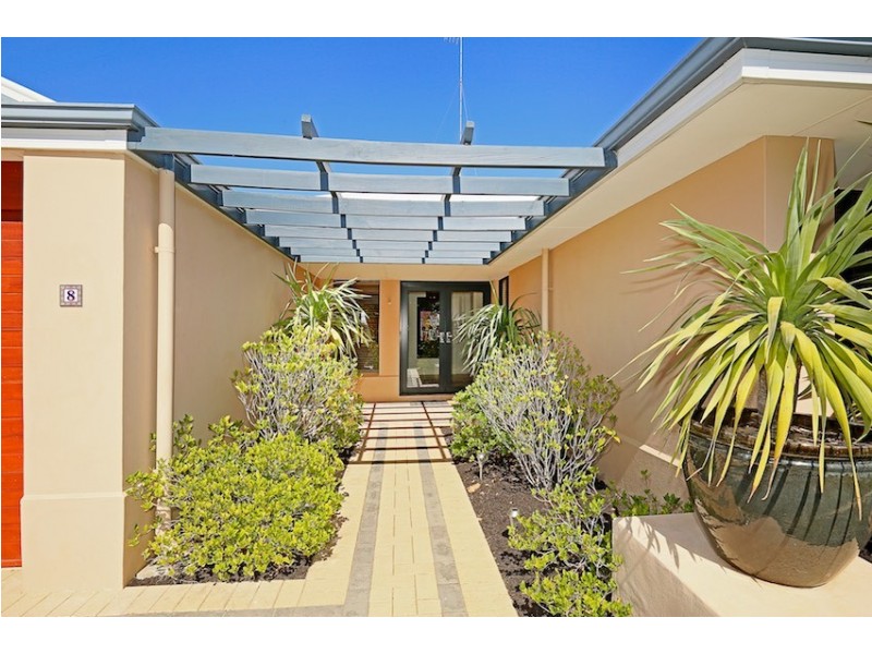 8 Karon Vista, Halls Head WA 6210