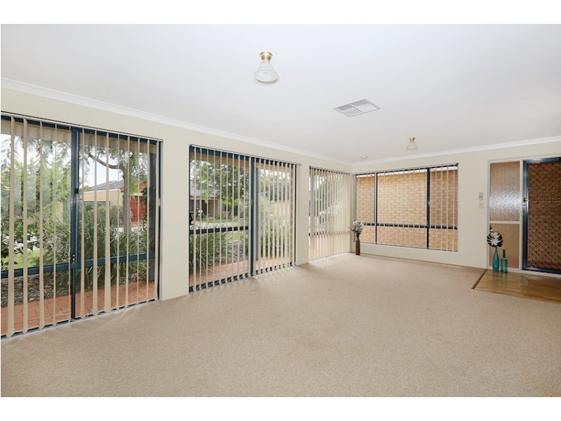 15 Lemongrass Way, Falcon WA 6210