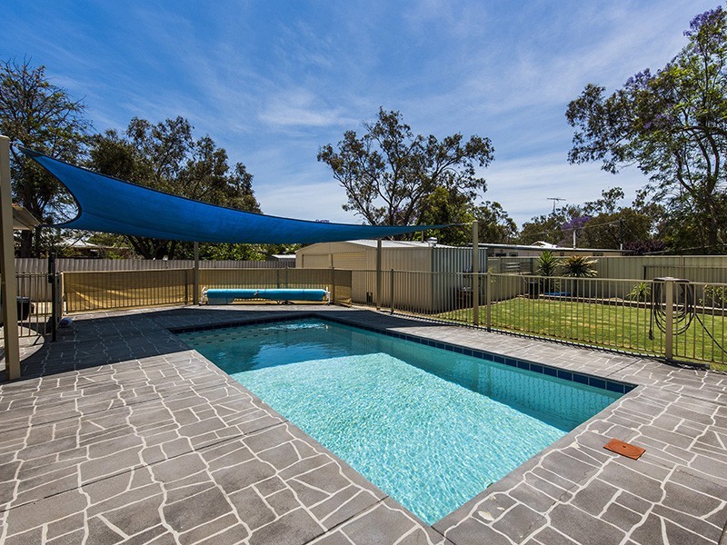 17 Adaluma Way, North Yunderup WA 6208