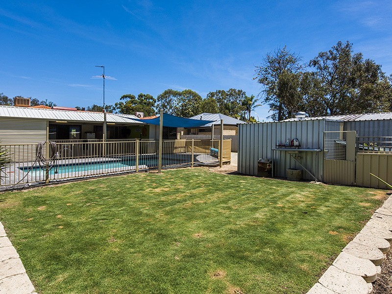 17 Adaluma Way, North Yunderup WA 6208