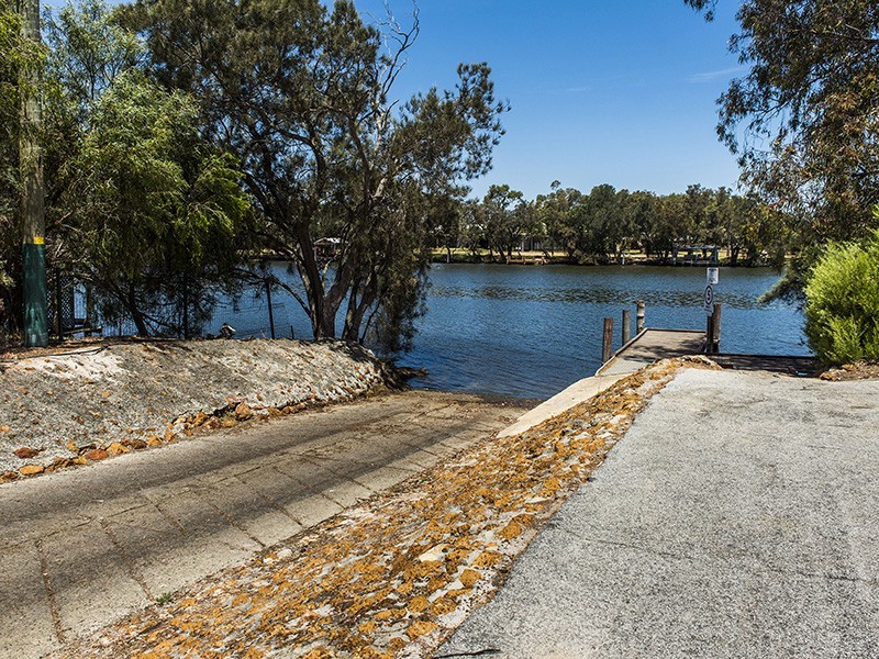 17 Adaluma Way, North Yunderup WA 6208