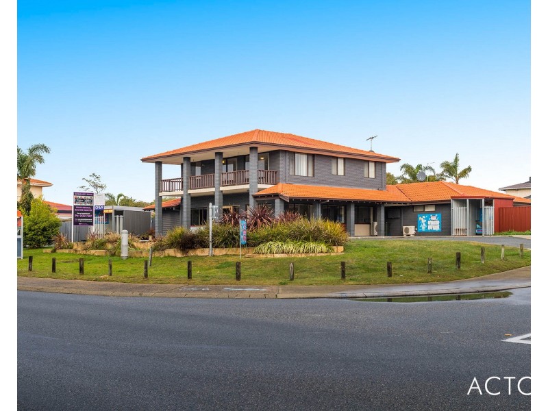 54 Mclarty Road, Halls Head WA 6210