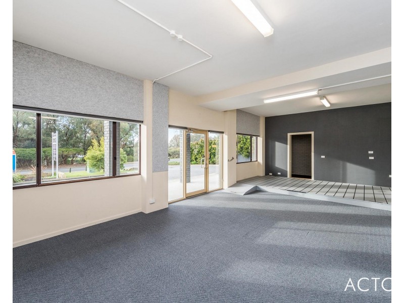 54 Mclarty Road, Halls Head WA 6210