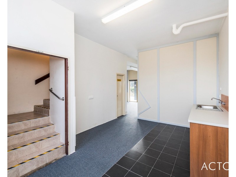 54 Mclarty Road, Halls Head WA 6210