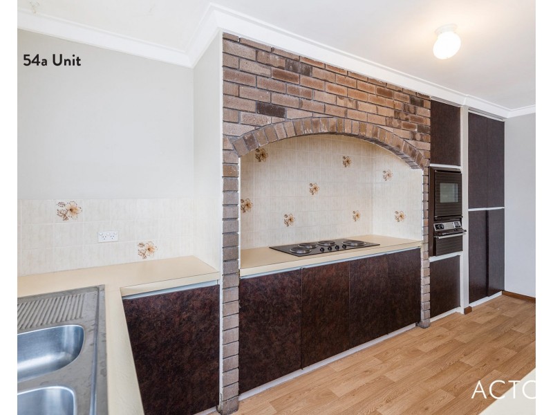 54 Mclarty Road, Halls Head WA 6210