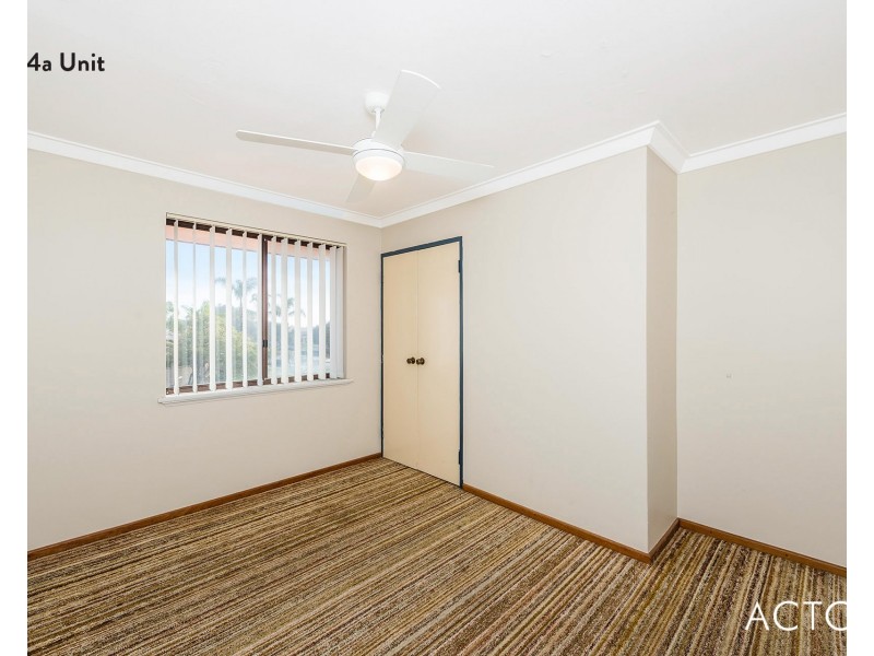 54 Mclarty Road, Halls Head WA 6210