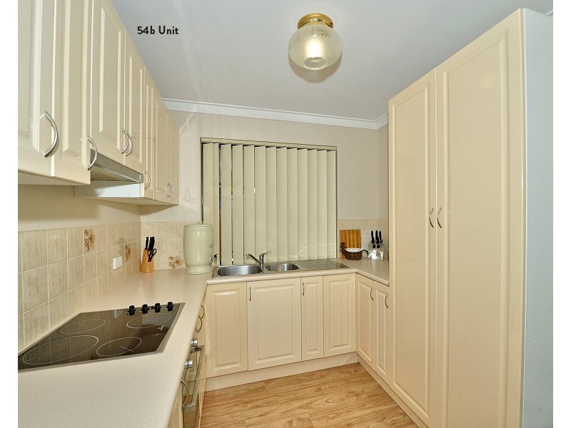 54 Mclarty Road, Halls Head WA 6210