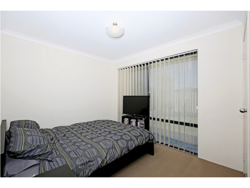 20 Scarab Court, Halls Head WA 6210