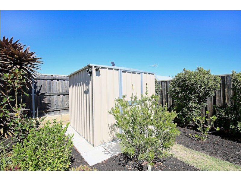 20 Scarab Court, Halls Head WA 6210