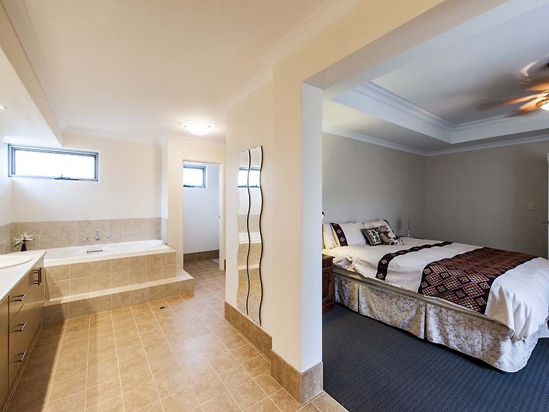 15 Warrior Boulevard, Pinjarra WA 6208