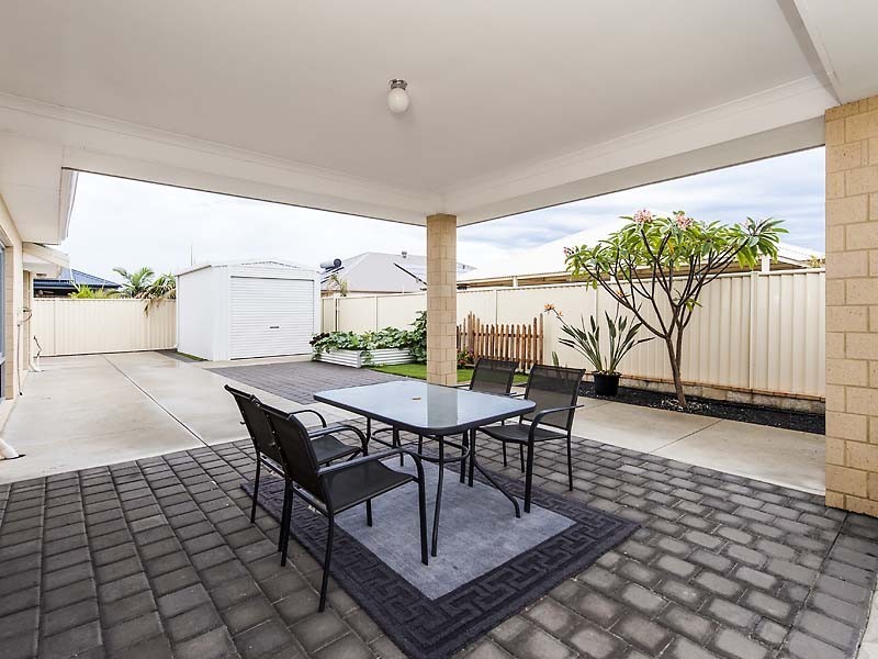 15 Warrior Boulevard, Pinjarra WA 6208