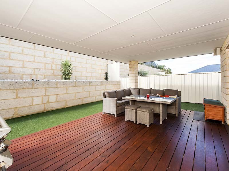 9 Chieftain Pass, Madora Bay WA 6210