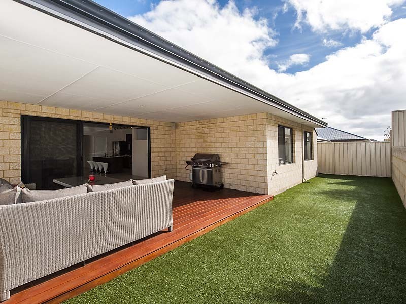 9 Chieftain Pass, Madora Bay WA 6210
