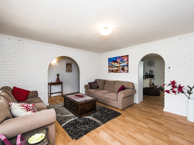 4 Duncan Road, Coodanup WA 6210