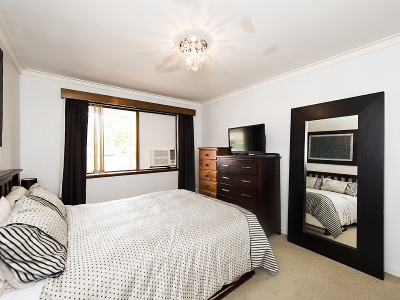 4 Duncan Road, Coodanup WA 6210