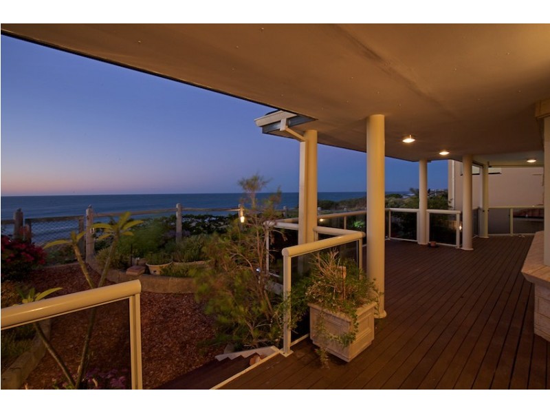 15 Magnetic Square, Halls Head WA 6210