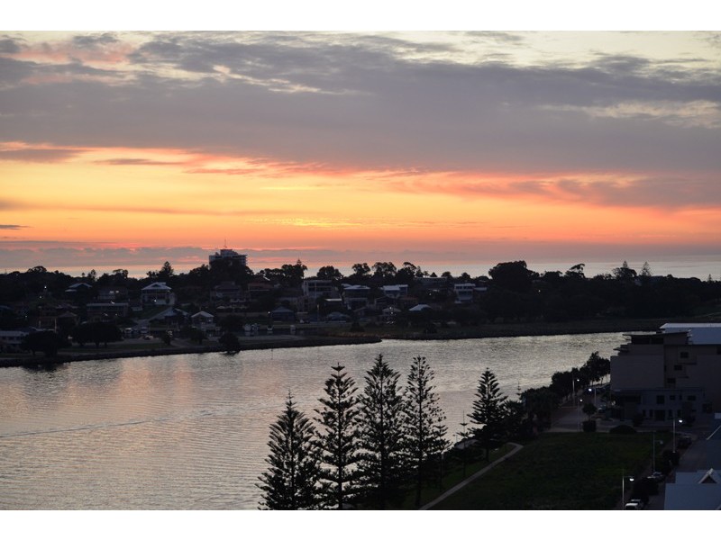 1306/3 Marco Polo Drive, Mandurah WA 6210