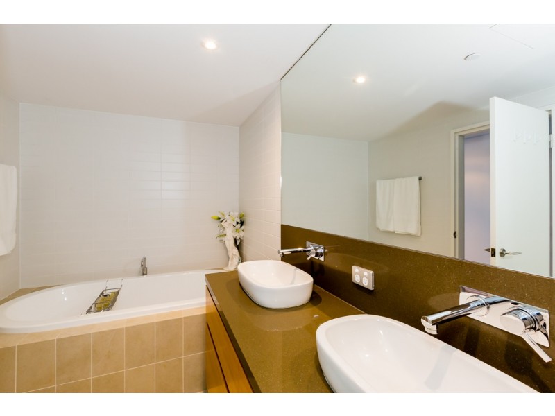 1306/3 Marco Polo Drive, Mandurah WA 6210