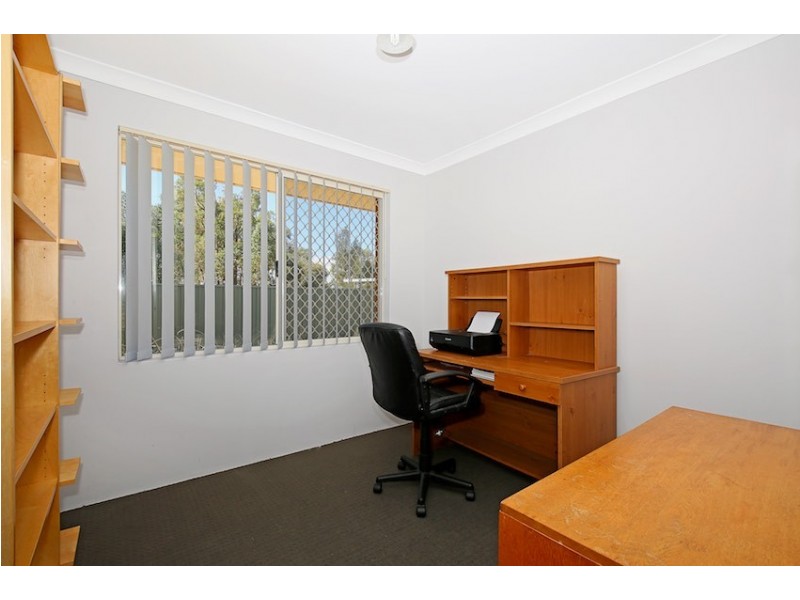 10 Encourage Loop, Dudley Park WA 6210