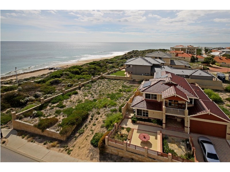 126 Westview Parade, Wannanup WA 6210