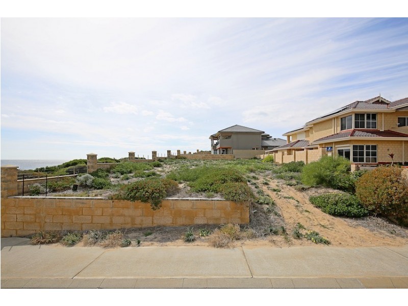 126 Westview Parade, Wannanup WA 6210