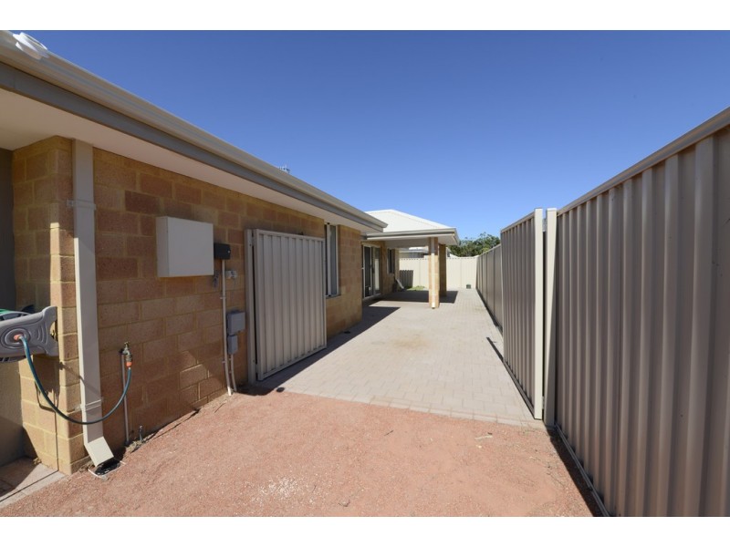 11 Gibbs Circuit, Ravenswood WA 6208