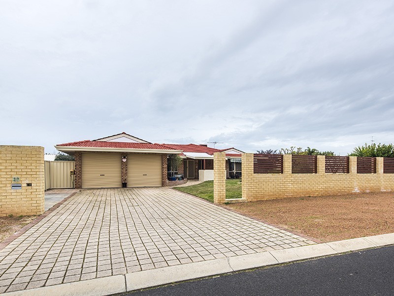 22 Herald Rise, Greenfields WA 6210