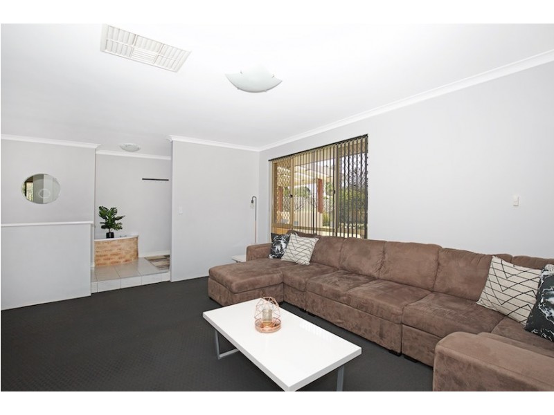 22 Herald Rise, Greenfields WA 6210