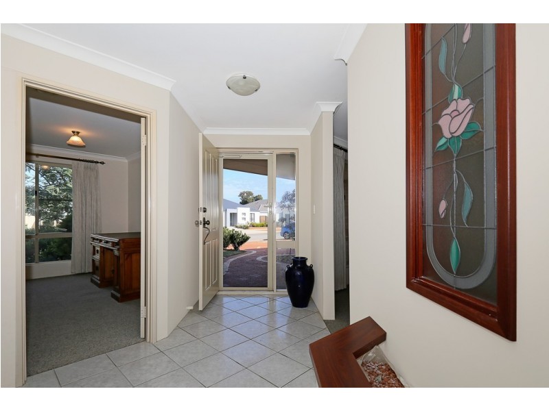101 Willoughbridge Crescent, Erskine WA 6210