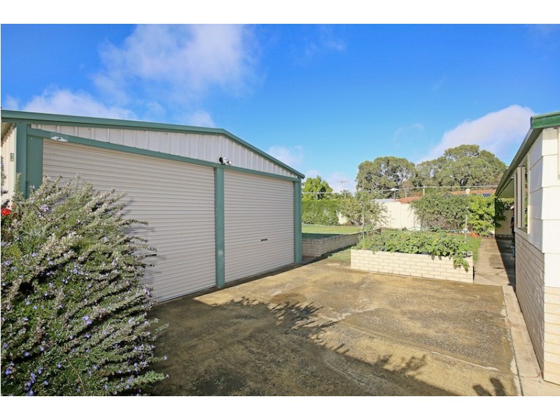 22 Nightingale Place, Greenfields WA 6210