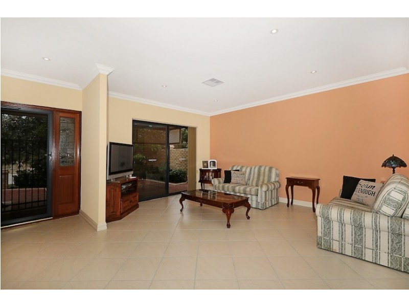 2a Binnar Court, Erskine WA 6210