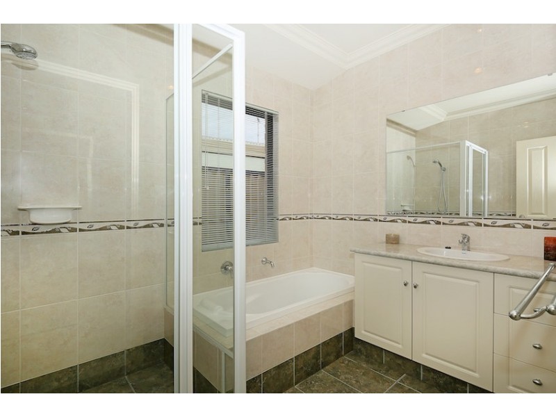 2a Binnar Court, Erskine WA 6210