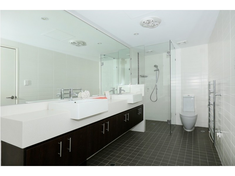 2/4 Torcello Mews, Mandurah WA 6210