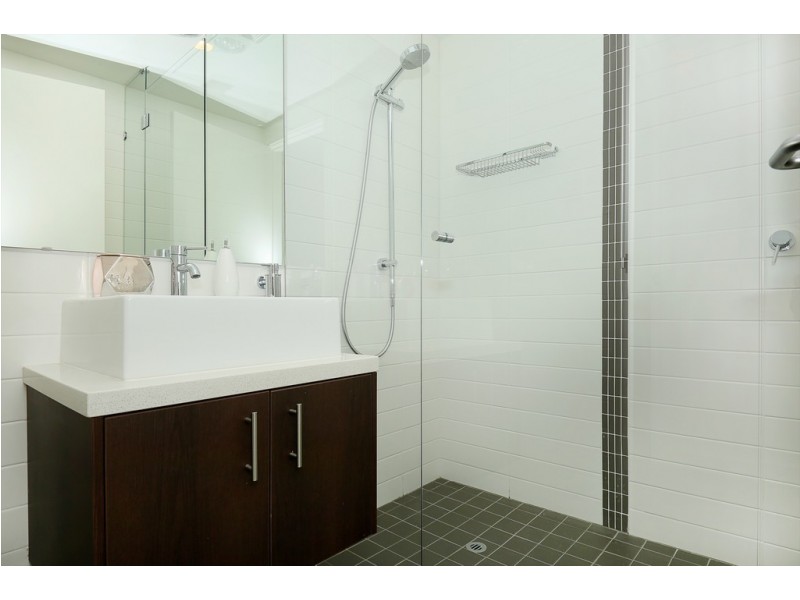 2/4 Torcello Mews, Mandurah WA 6210