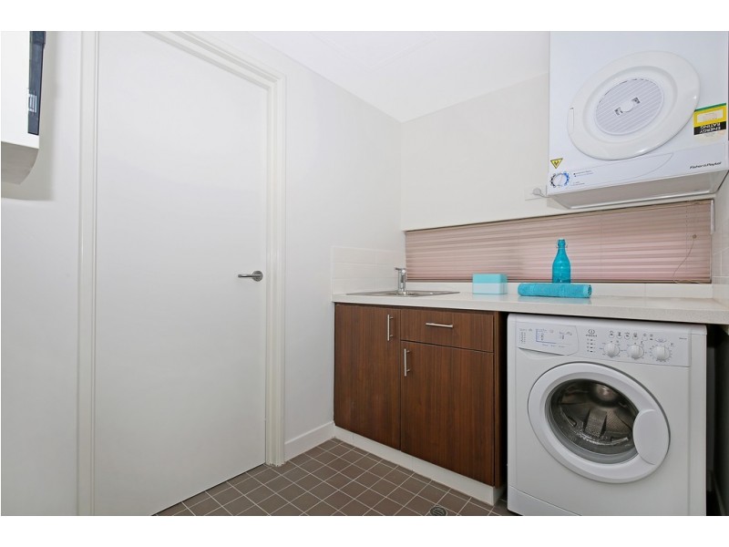 2/4 Torcello Mews, Mandurah WA 6210