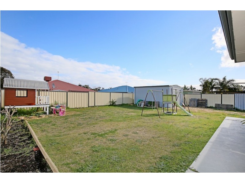 42 Bortolo Drive, Greenfields WA 6210