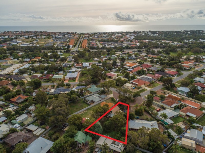 21 King Drive, Wannanup WA 6210