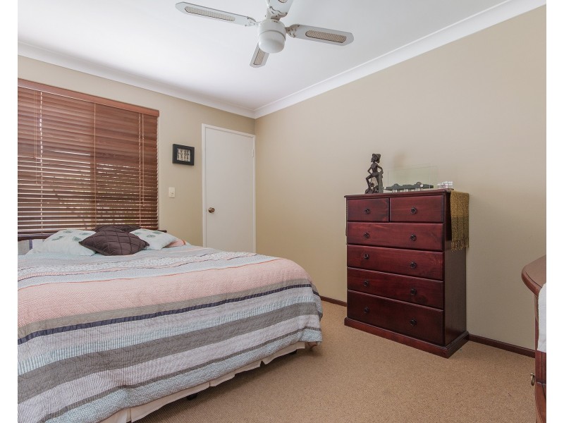 6 Pepperwood Rise, Halls Head WA 6210