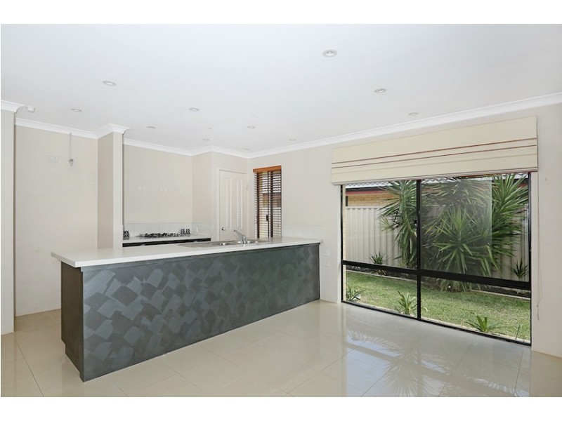 19 Menna Brace, Greenfields WA 6210