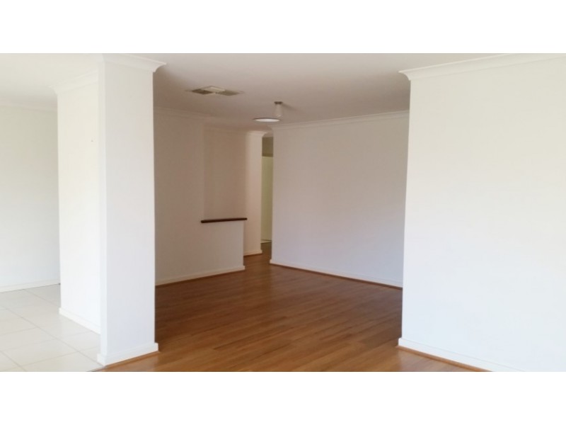 21 Cuvier Place, San Remo WA 6210