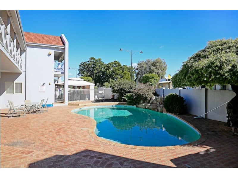 27/1-3 Hackett Street, Mandurah WA 6210